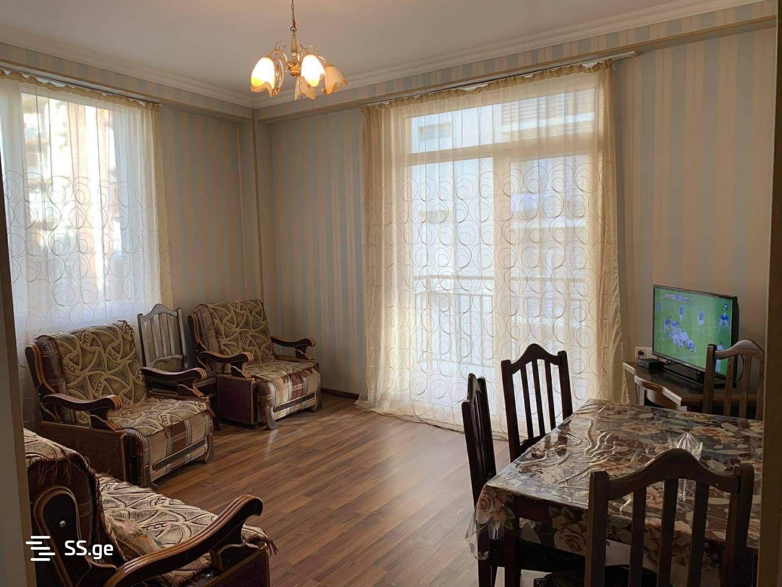 Квартира petre imeri st. 3