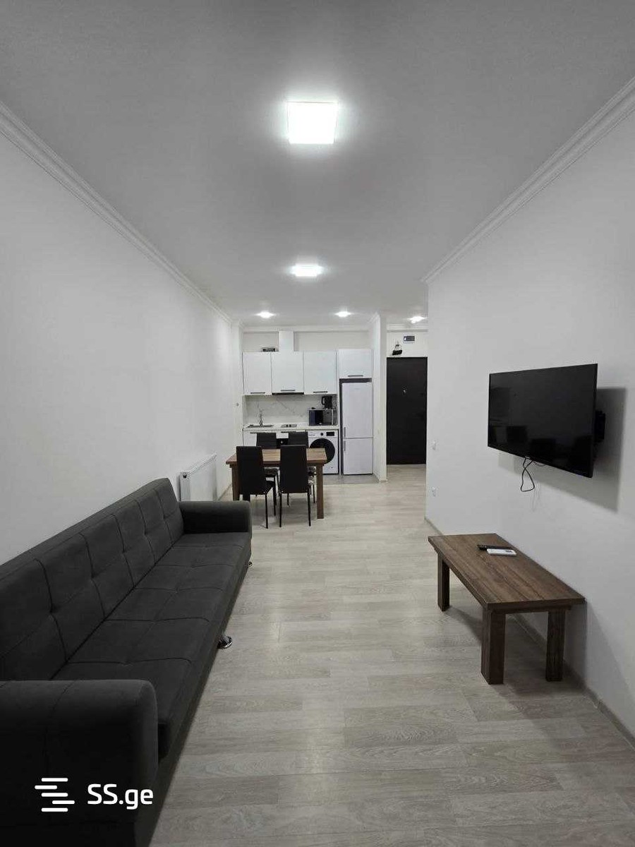 Lech and Maria Kaczynski street 8 - 2 rooms