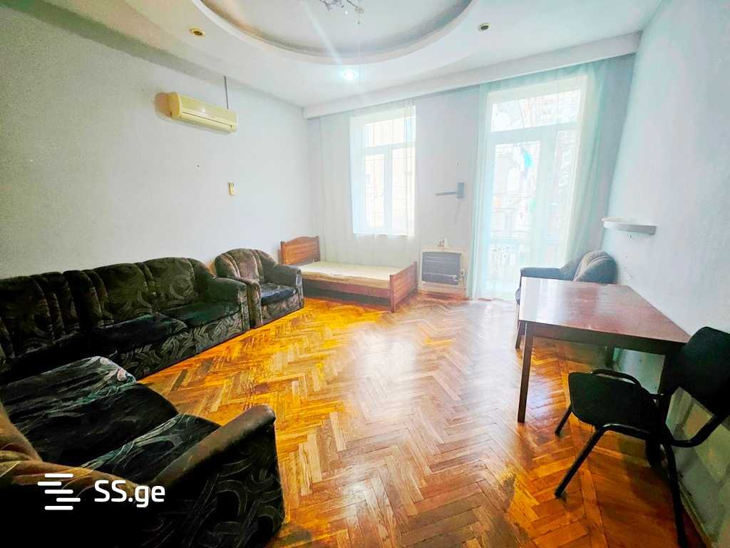 ул. Бакуриани - 2 rooms