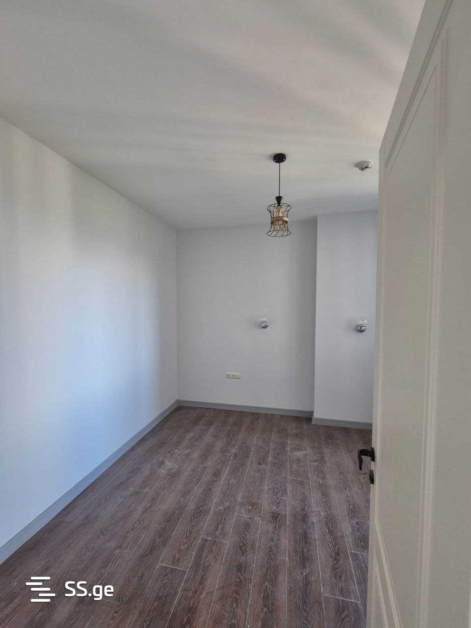 GR. Lortkipanidze st. 24 - 4 rooms