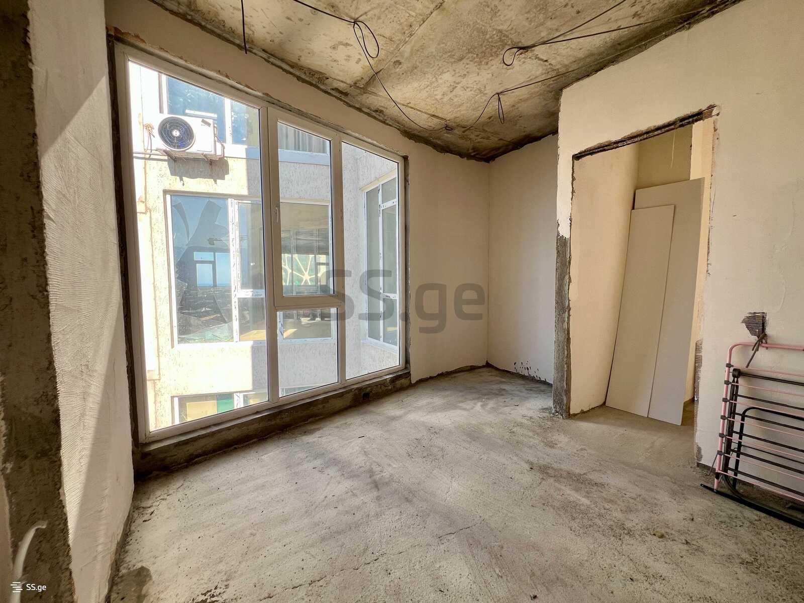 R. Nizharadze st. 9 - 3 rooms