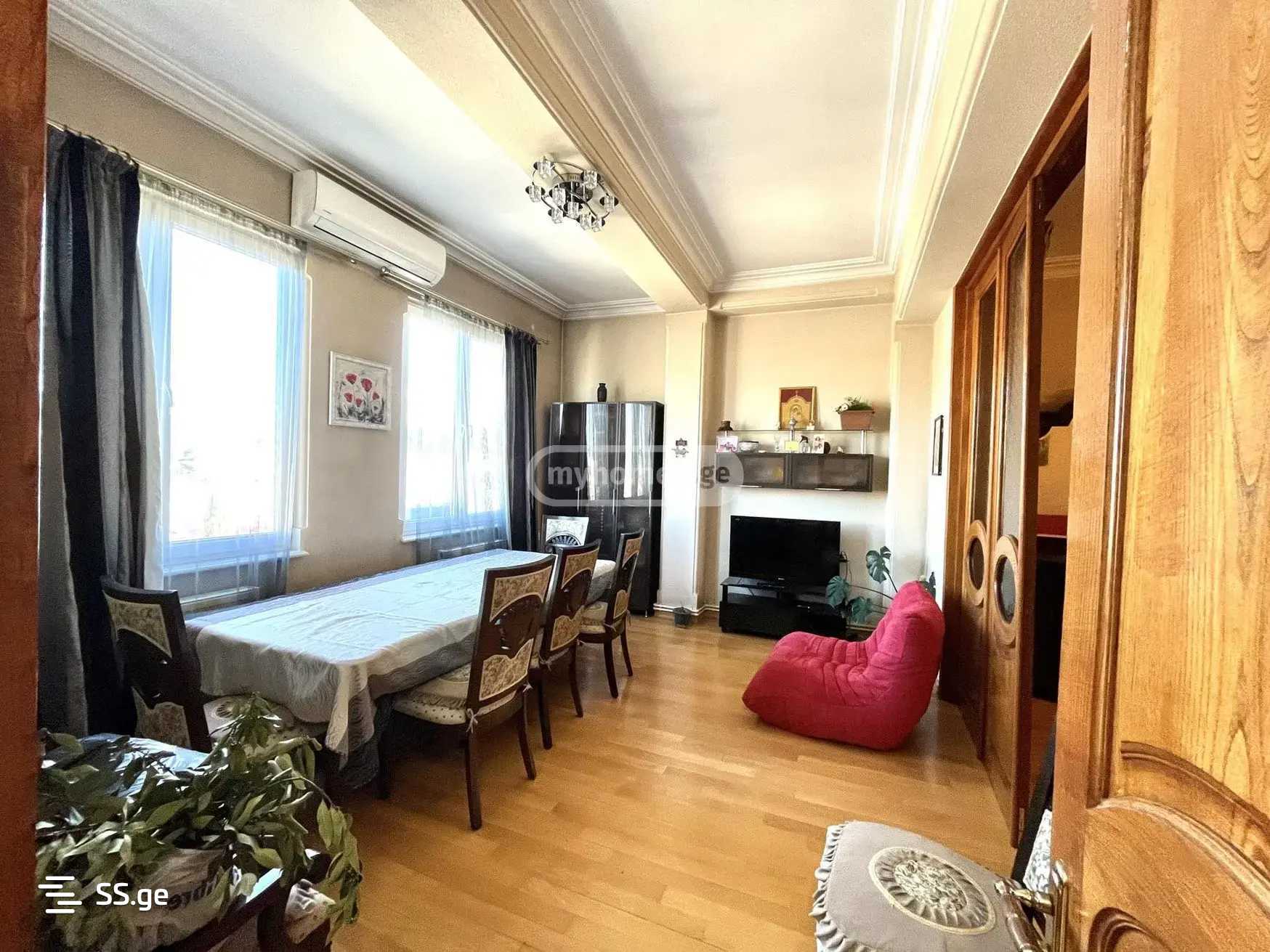 tevdore mgvdeli st. - 5 rooms