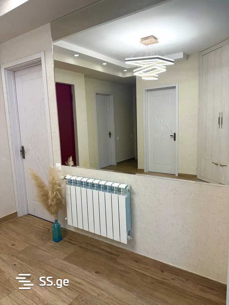Vepkhistkaosnis st. - 4 rooms