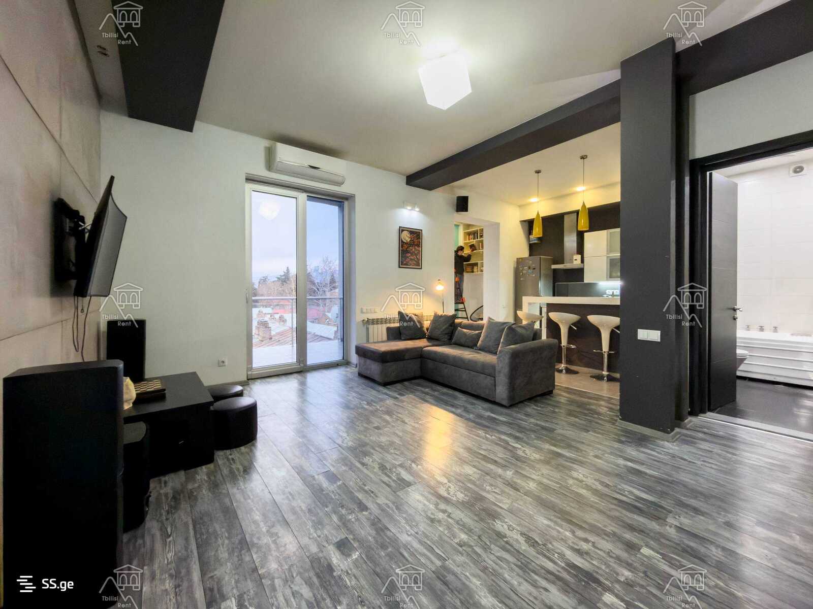 Квартира tamar mepe ave 7