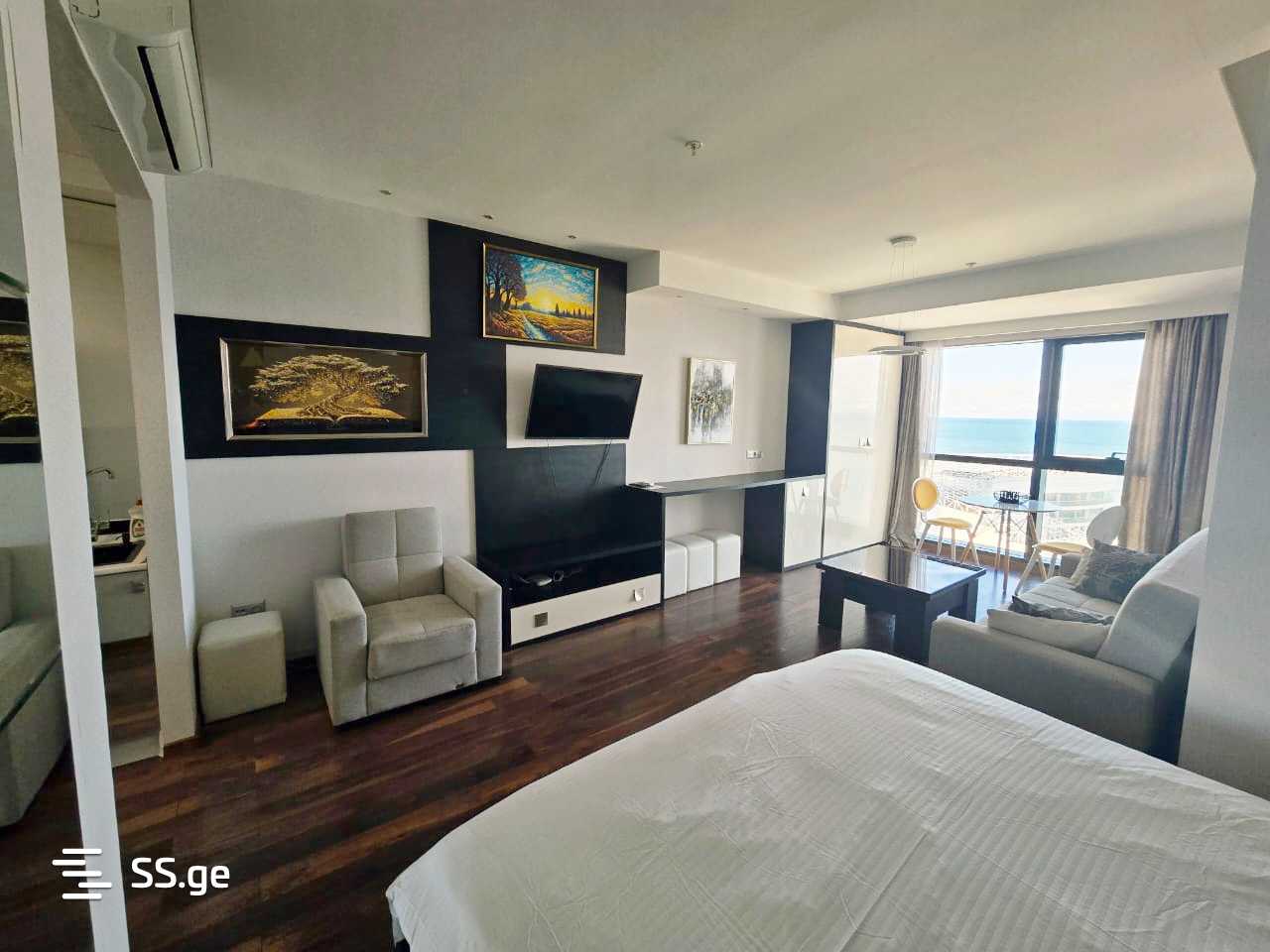 Sh. Rustaveli Ave. 8 - 1 rooms