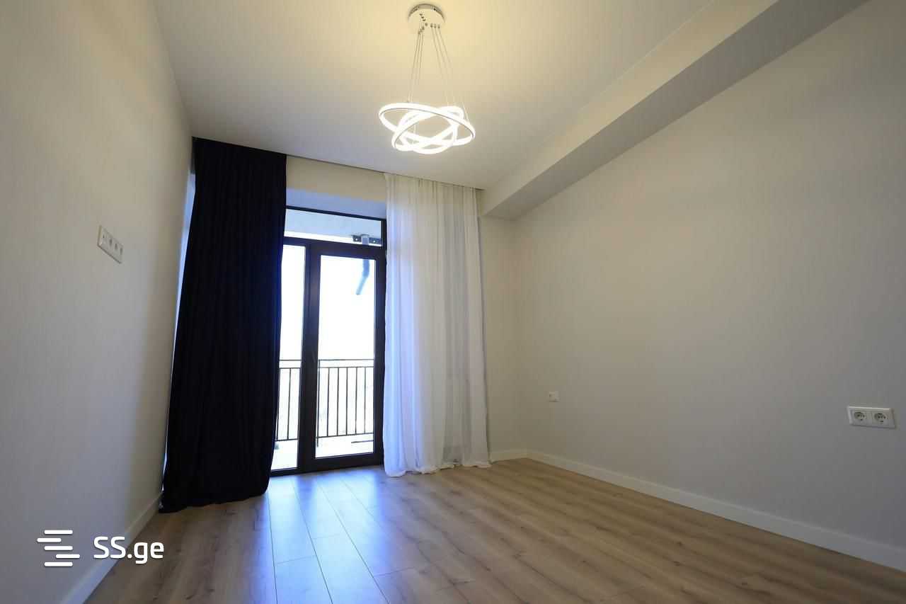 saingilo st. - 5 rooms