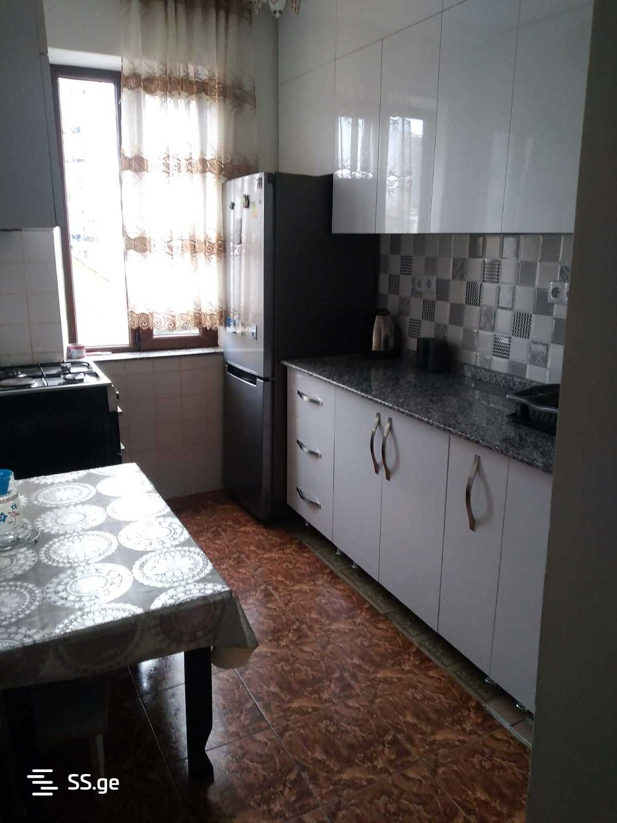 Khimshiashvili District - 3 rooms