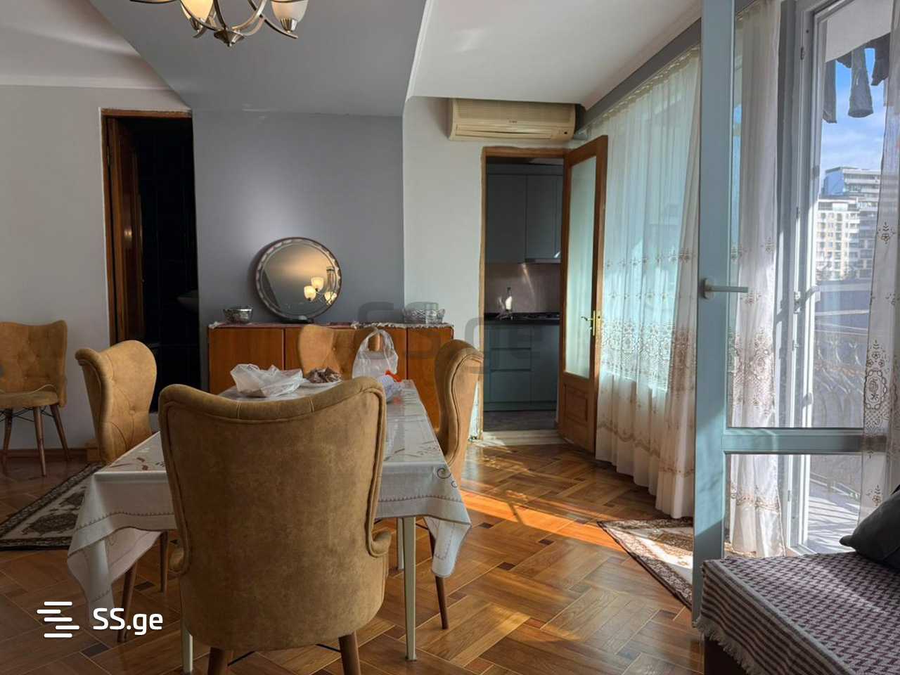 Rustaveli District - 3 rooms