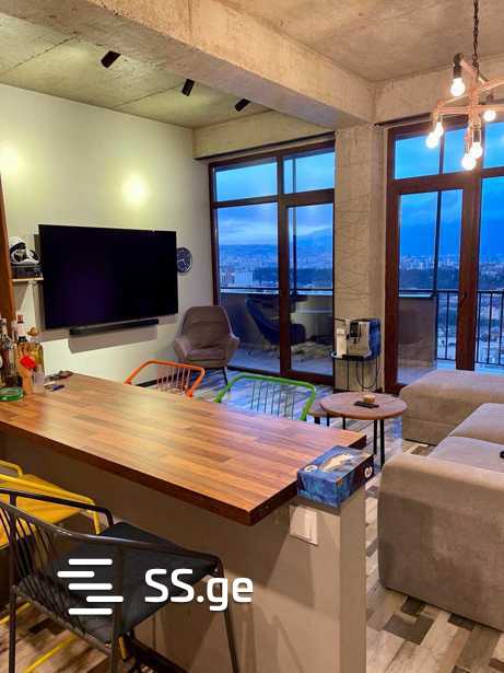 V. Topuridze st. - 3 rooms