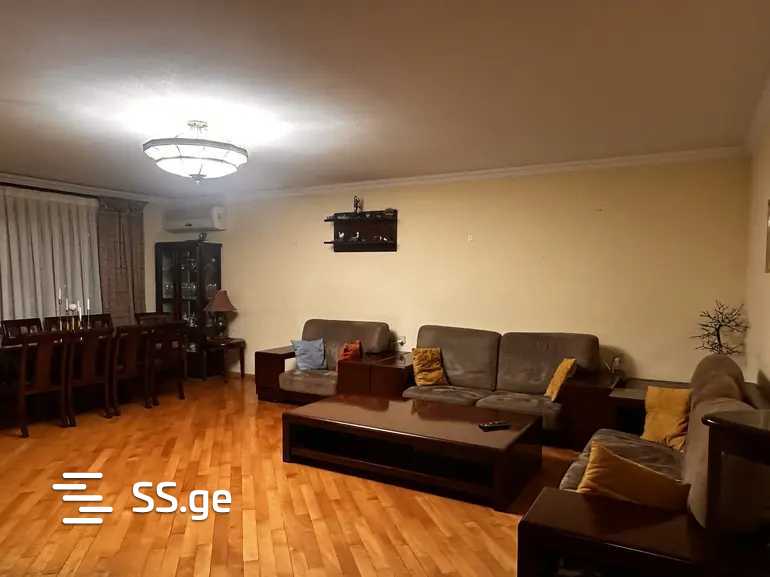 giorgi brtskinvale st. - 4 rooms