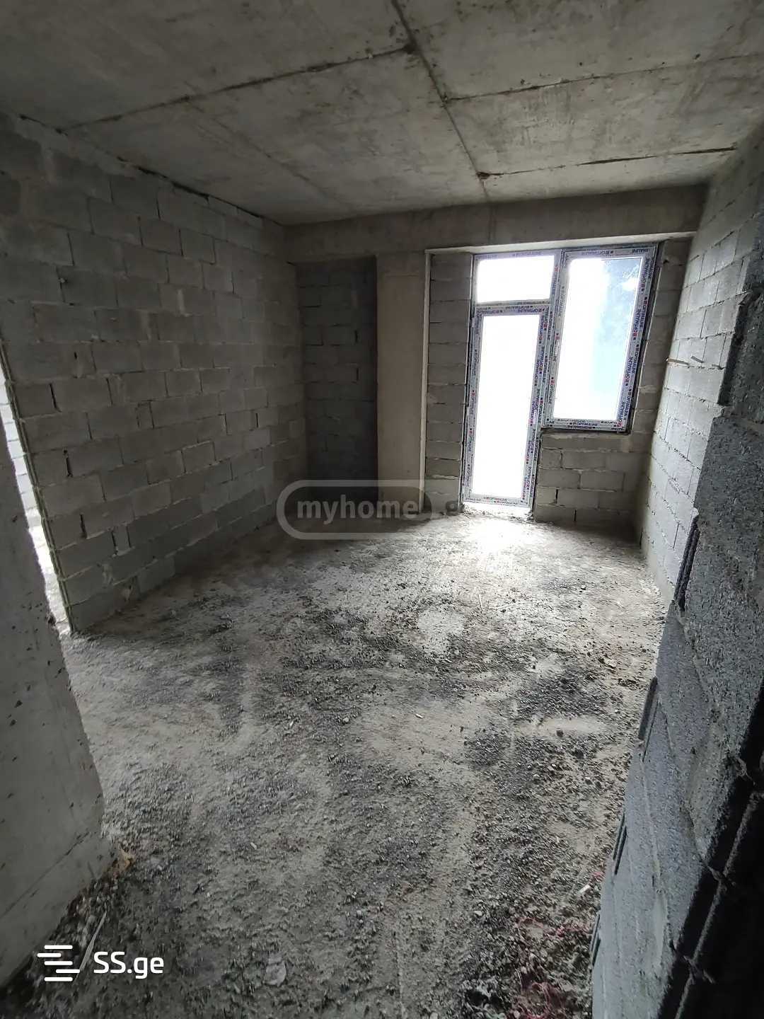 Beri Gabriel Salosi Ave. - 3 rooms