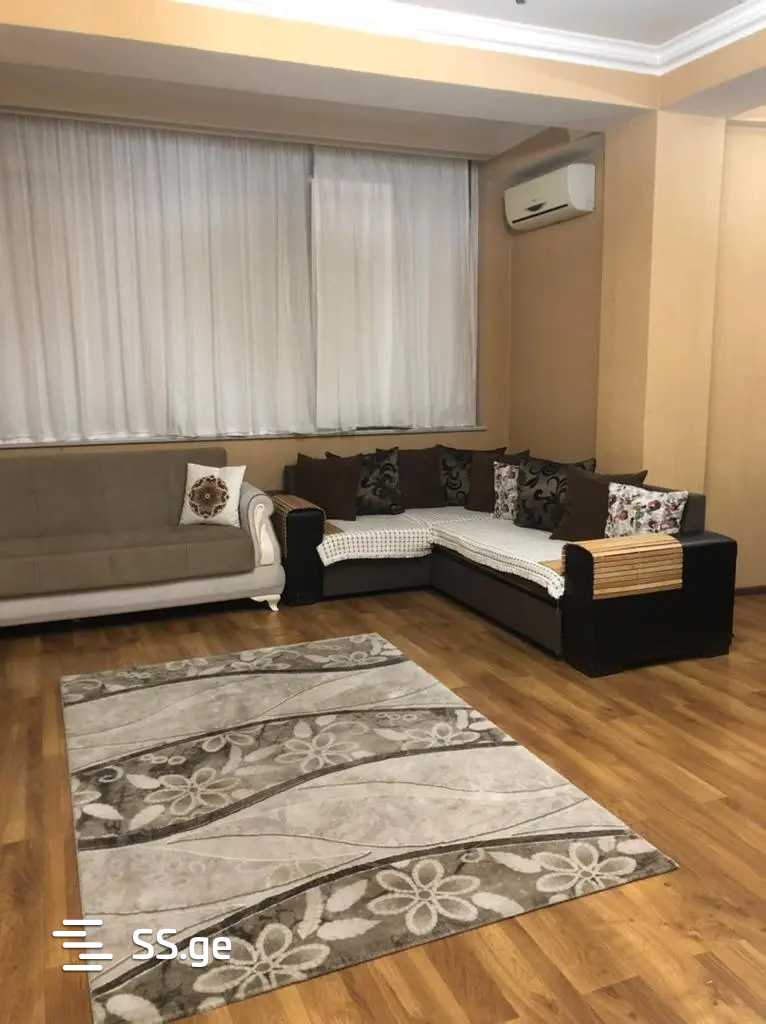 Vepkhistkaosnis st. - 3 rooms