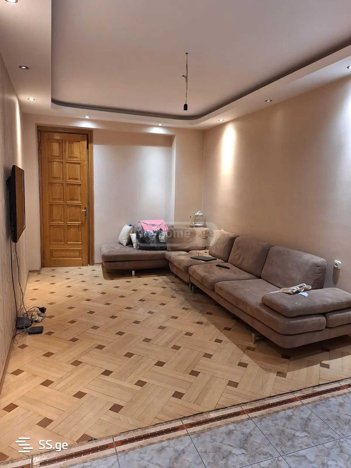 d. gamrekeli st. - 4 rooms