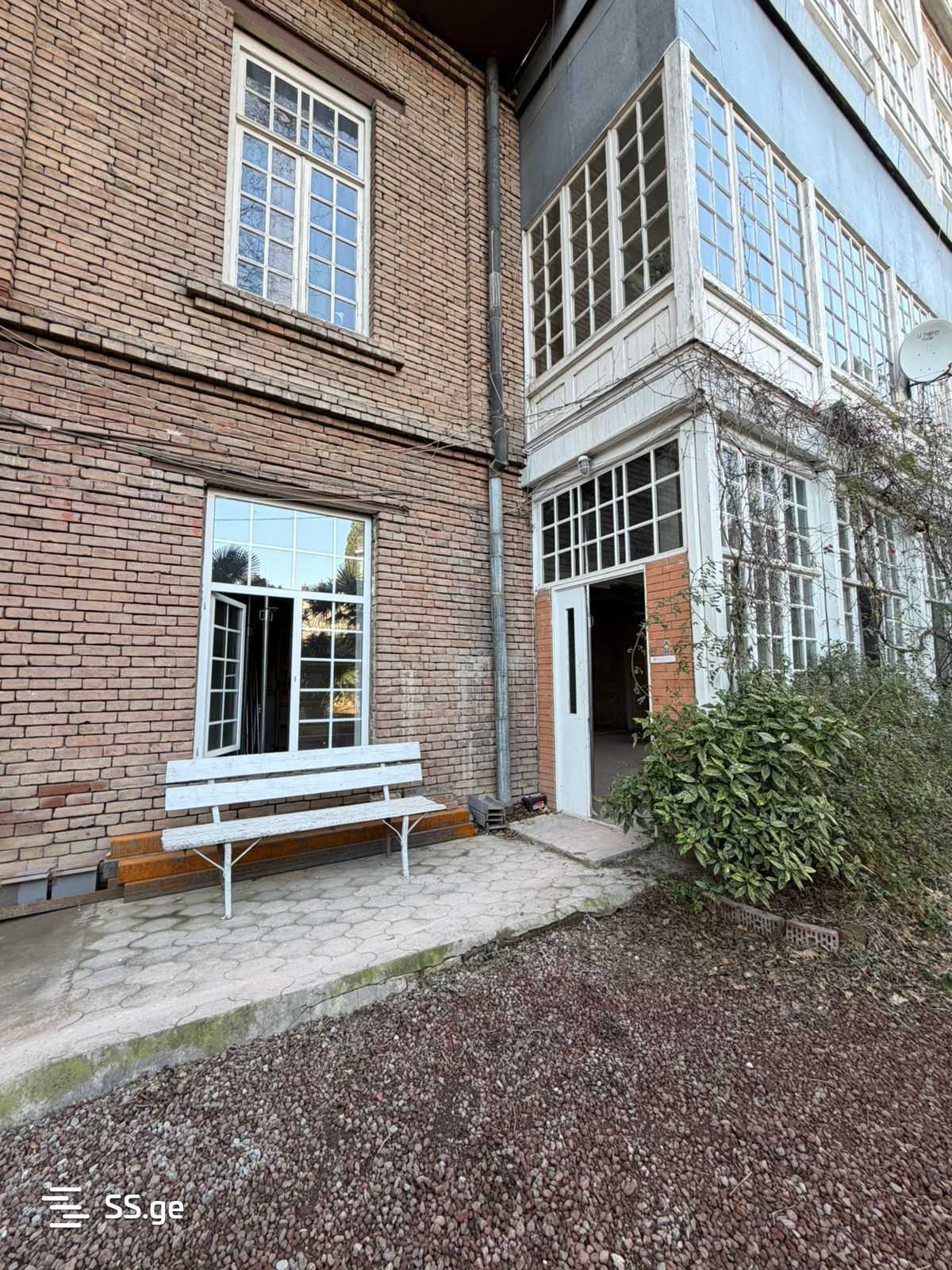 zandukeli st. - 5 rooms