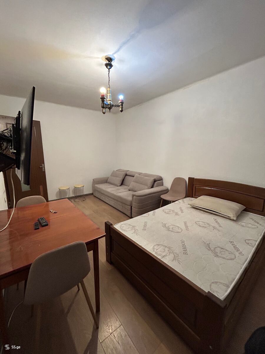 Квартира Ts. Dadiani st. (nadzaladevi) 87