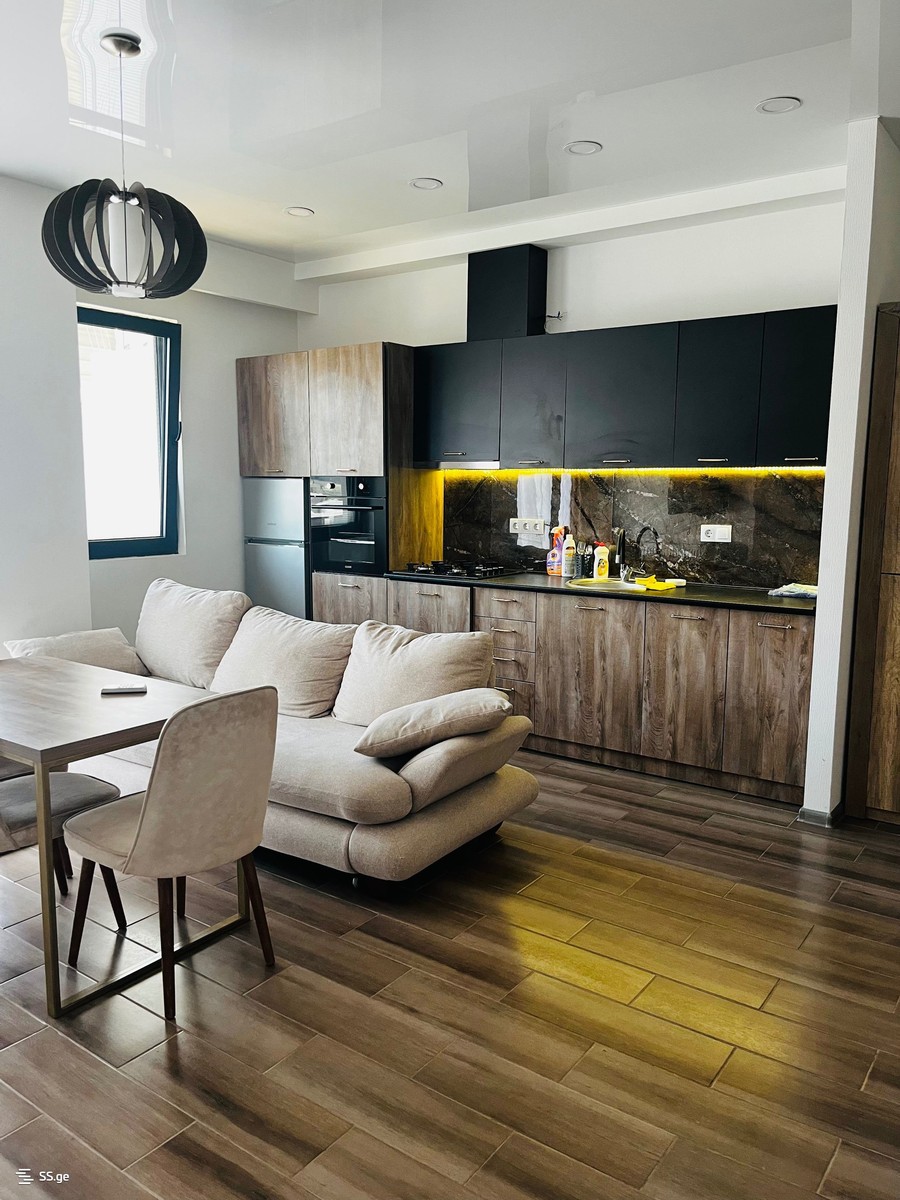 Kamani st 12 - 3 rooms