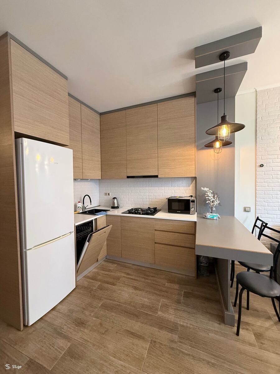 Khimshiashvili District - 3 rooms