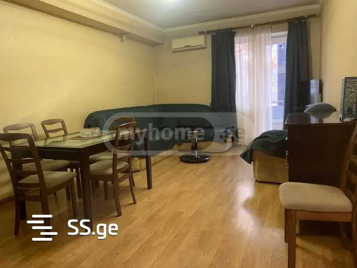 Квартира pekini st.