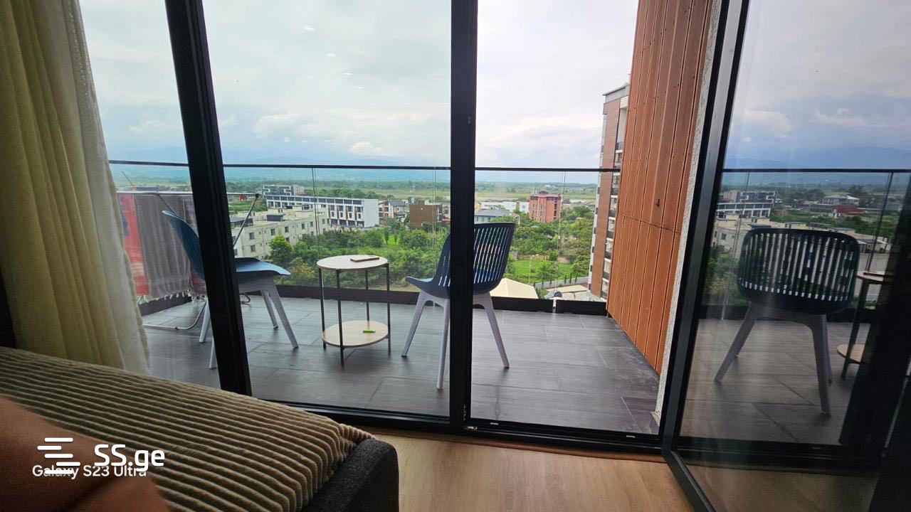 Airport District - 2 rooms