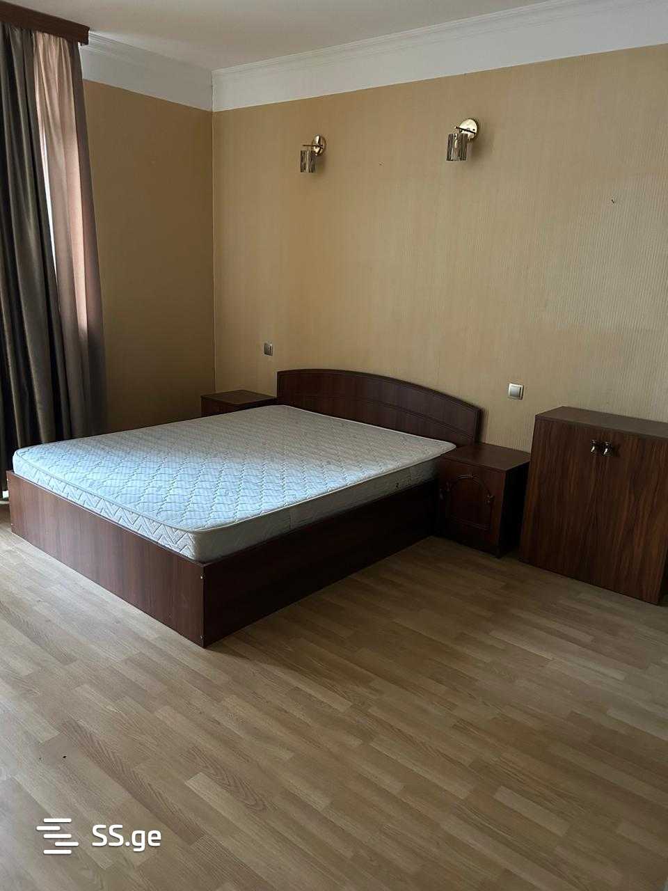 Khimshiashvili st. 15 - 1 rooms