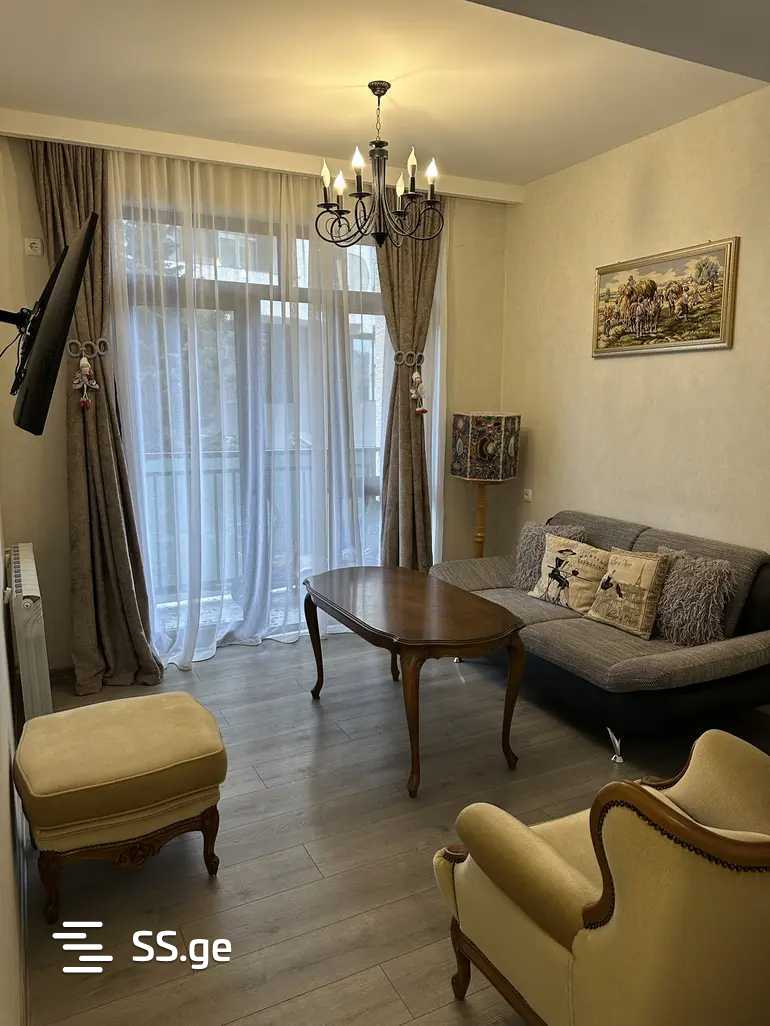 Teophane Davitaia st. - 3 rooms