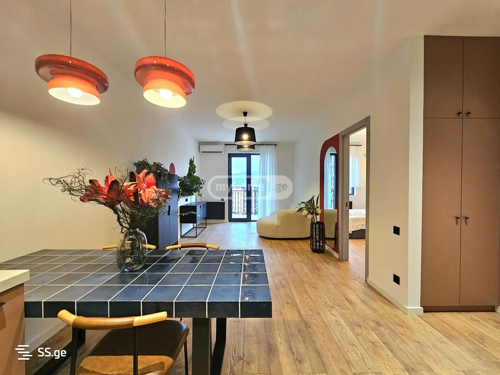 universiteti st. - 2 rooms