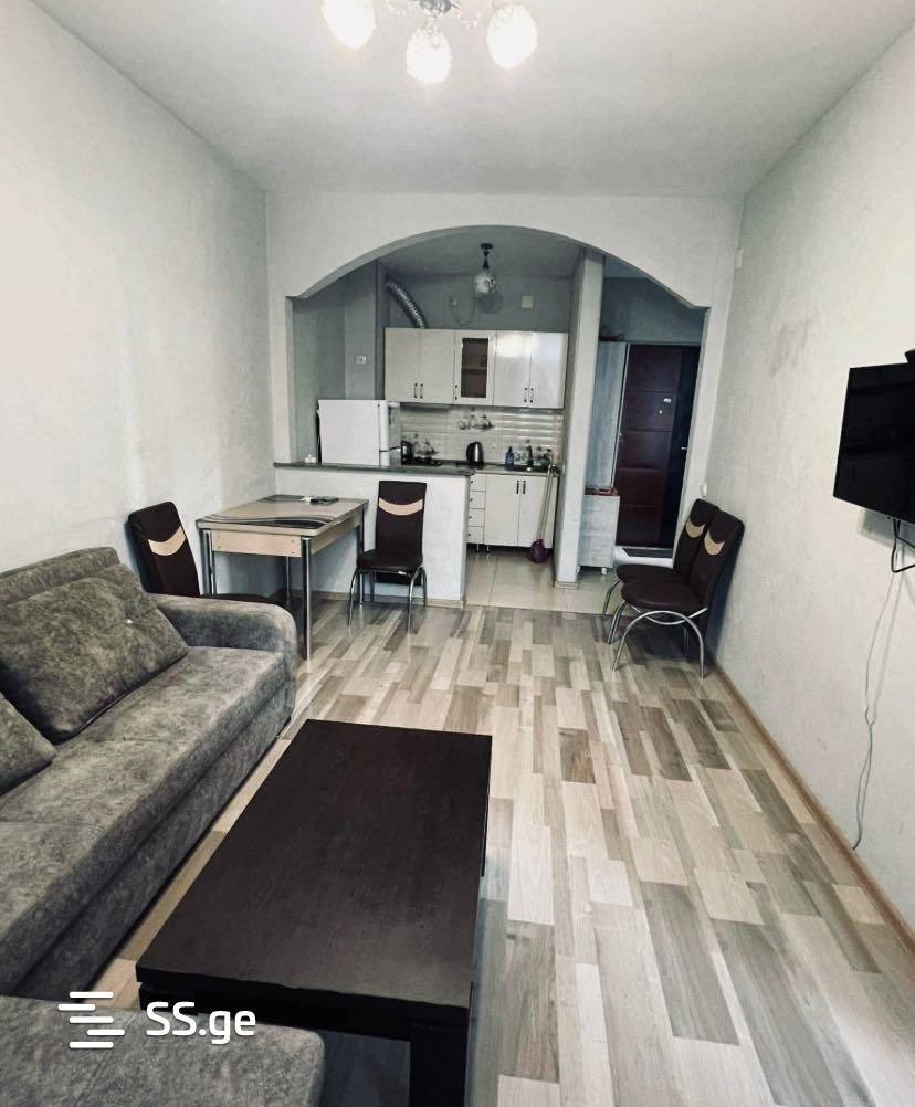 Sh. Inasaridze St. 14 - 3 rooms