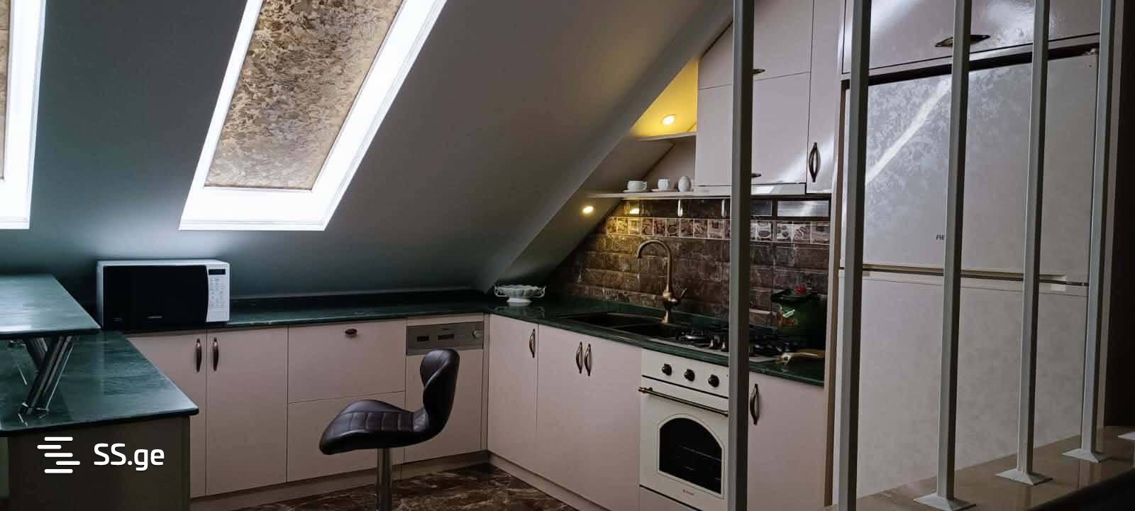 Sh. Rustaveli Ave. 59 - 5 rooms