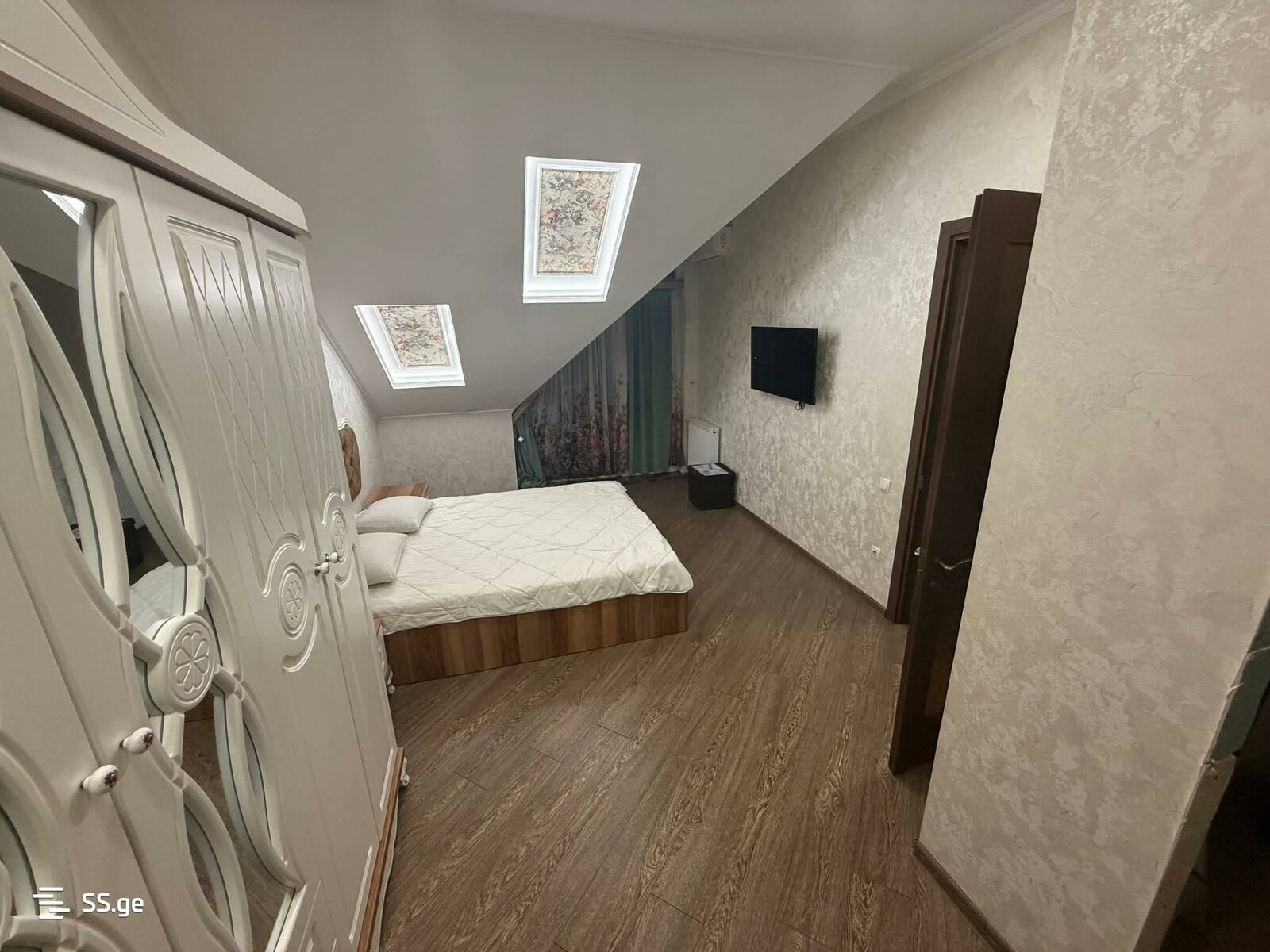 Khimshiashvili st. 20 - 1 rooms