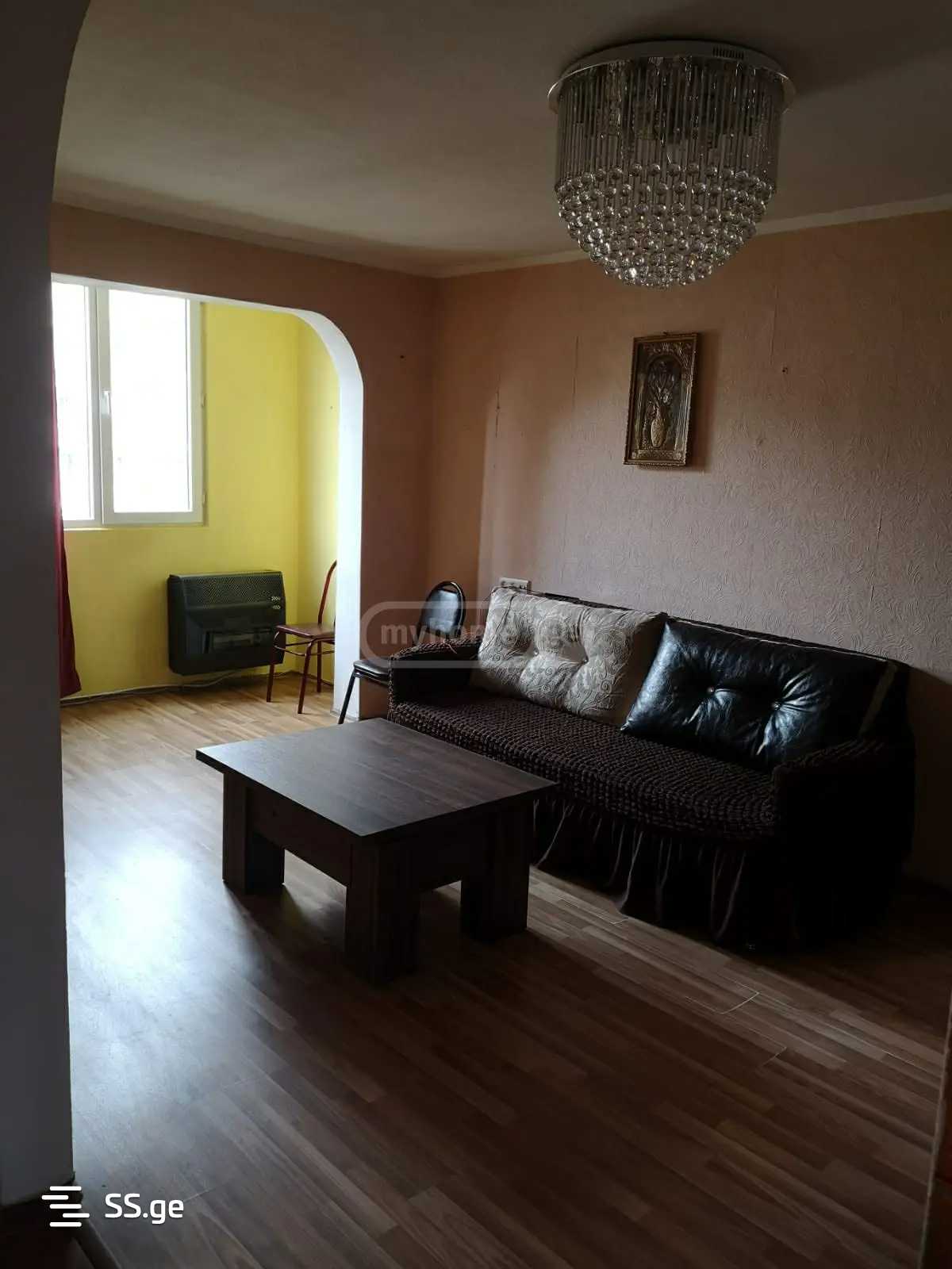 Квартира kaloubani st.