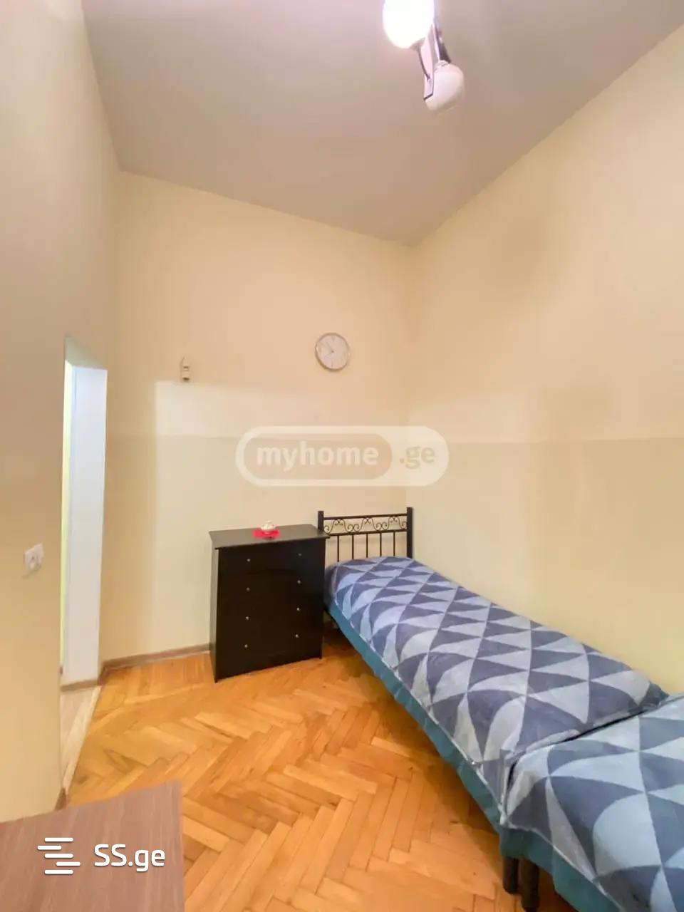 agmashenebeli ave - 1 rooms