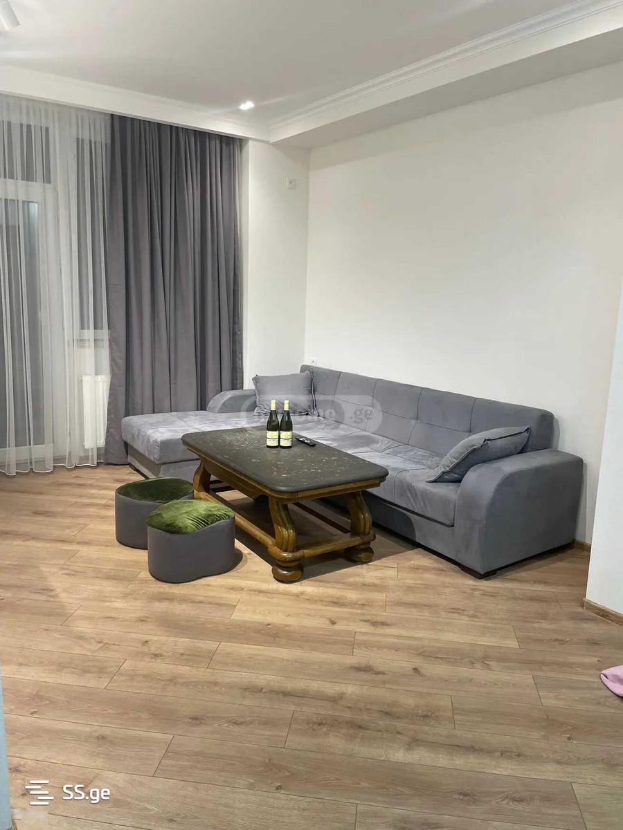 kostava st. - 3 rooms