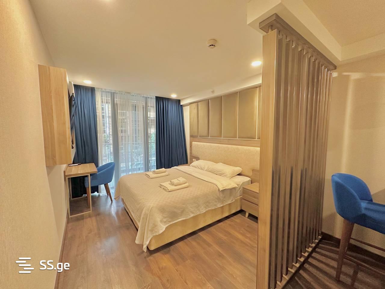 R. Nizharadze st. 18 - 1 rooms