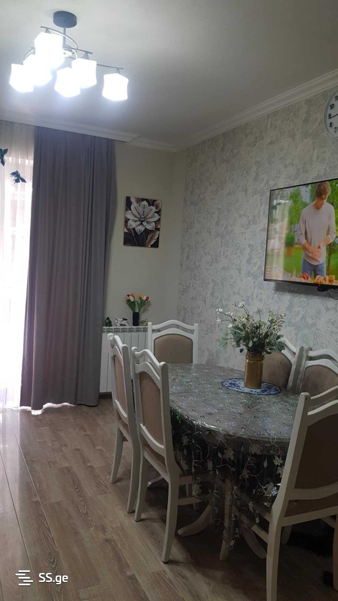 nucubidze IV plato 34 - 3 rooms