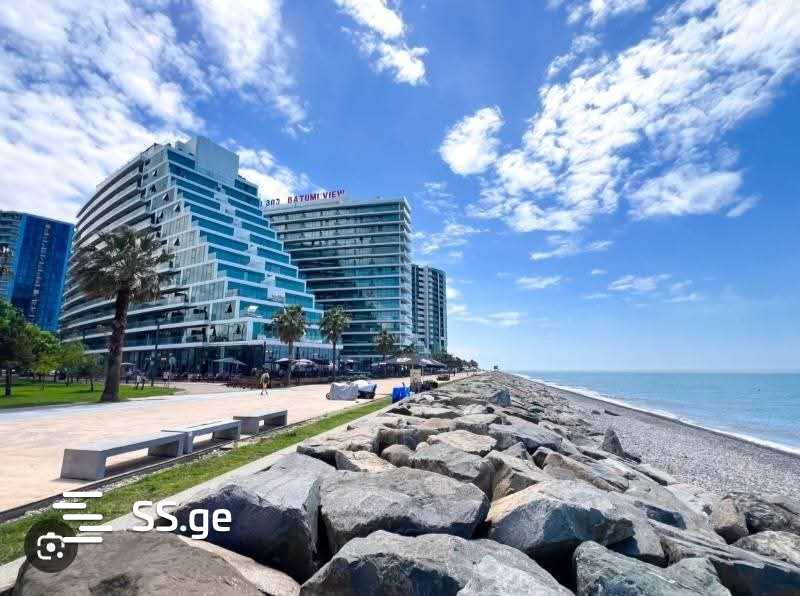 Lech and Maria Kaczynski street 8 - 2 rooms