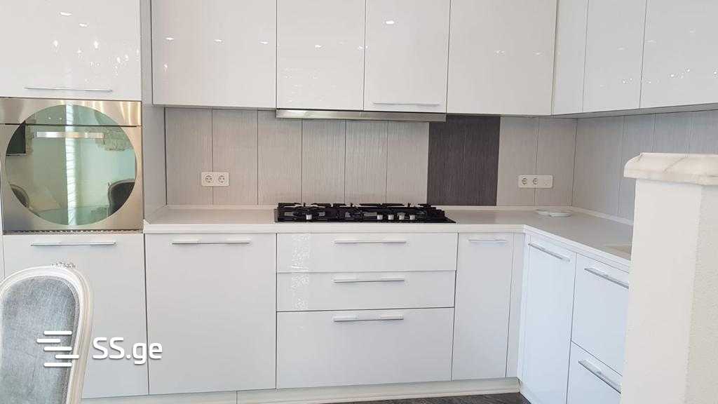 Old Batumi District - 4 rooms