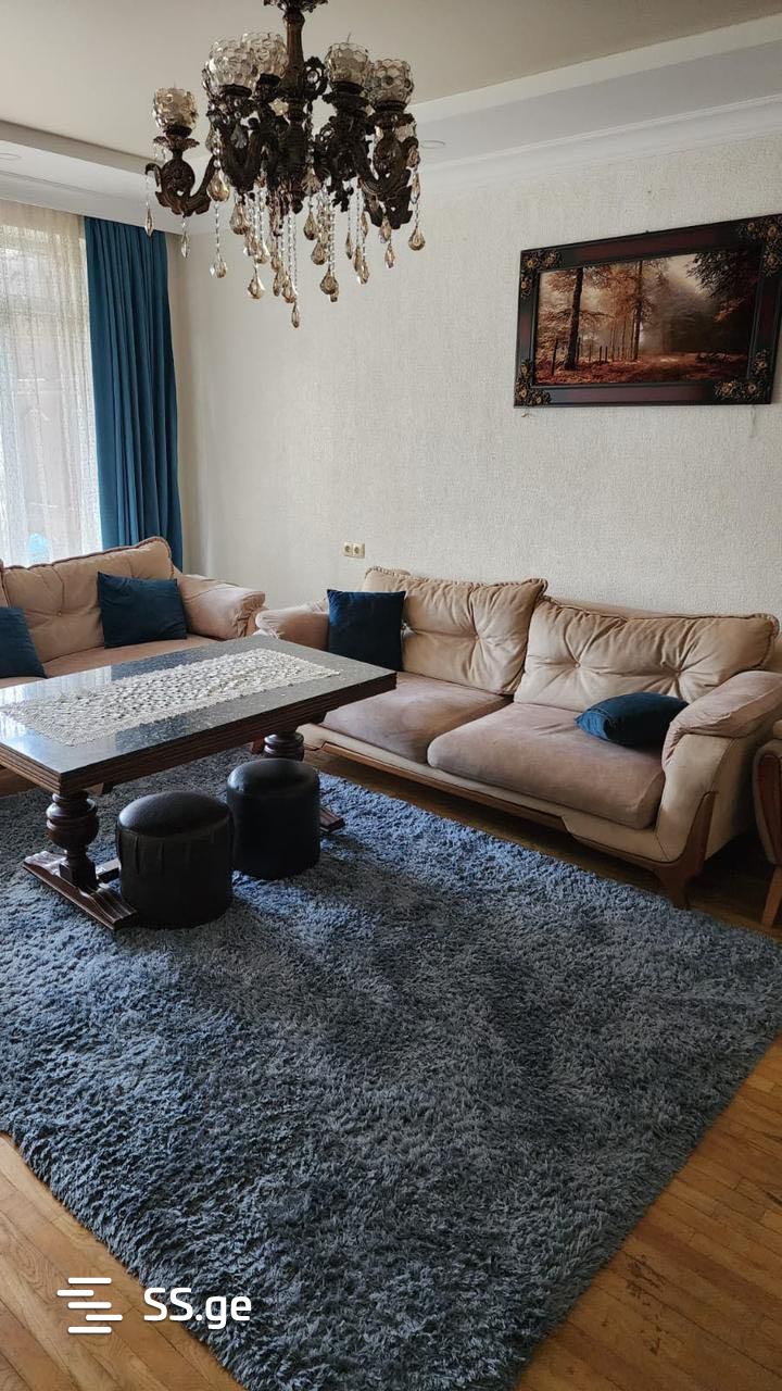 Boni-Gorodok District - 3 rooms