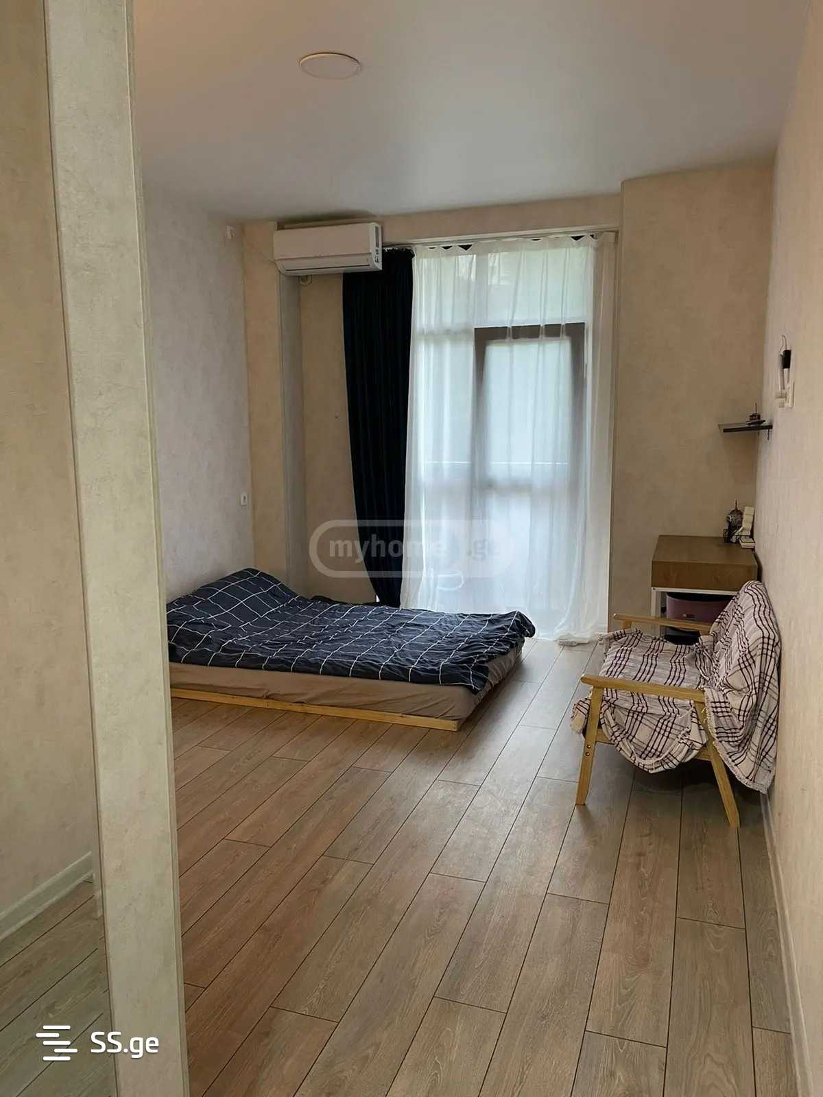 Avto Varazi st. - 1 rooms