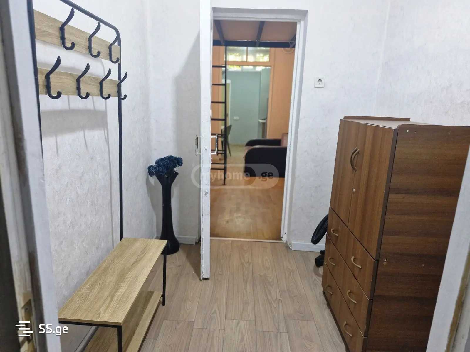 khvichia st. - 2 rooms