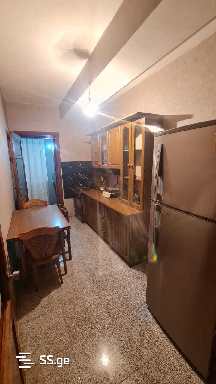 kaloubani st. 20 - 3 rooms