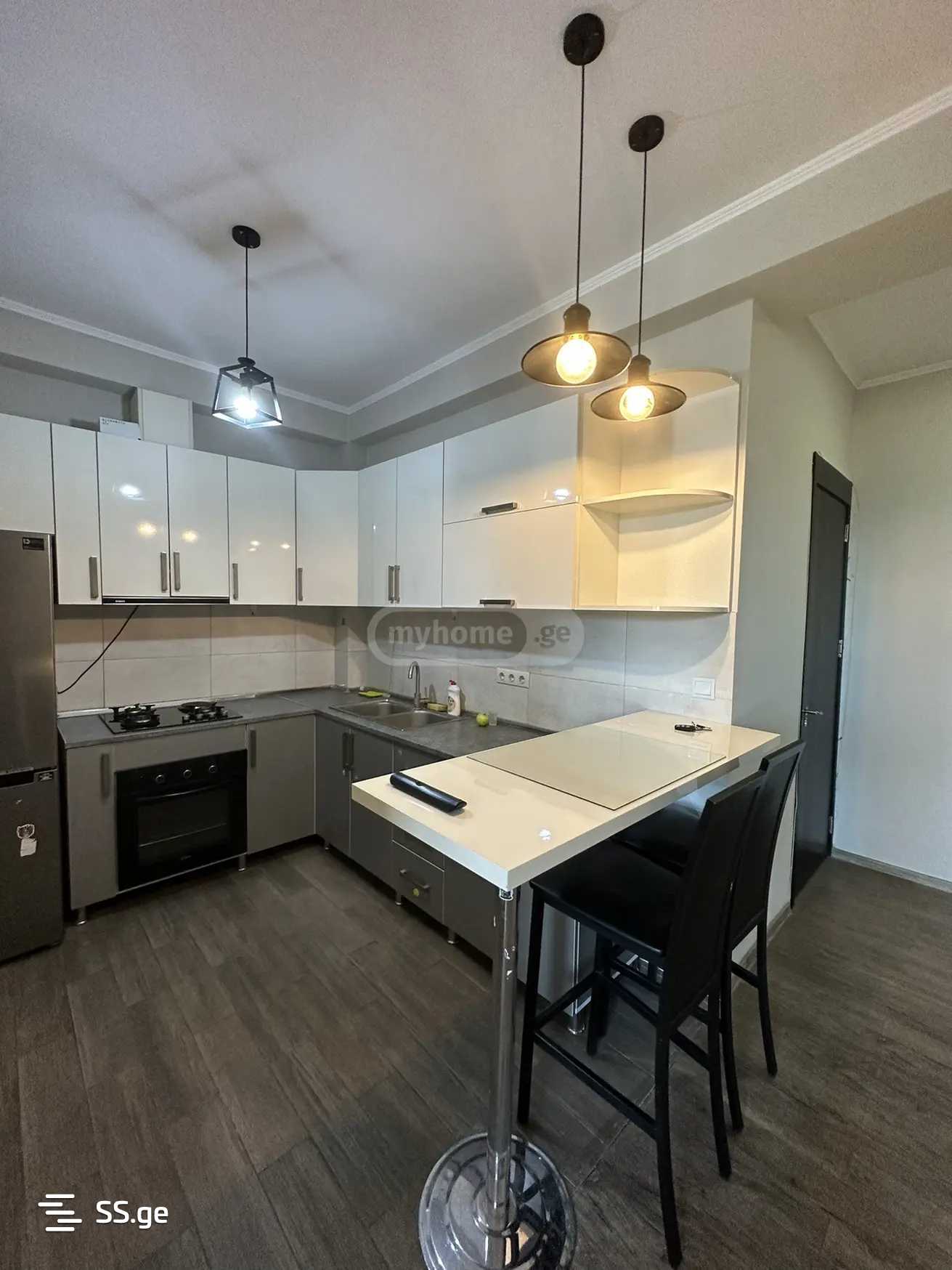 Квартира Tinatini st.