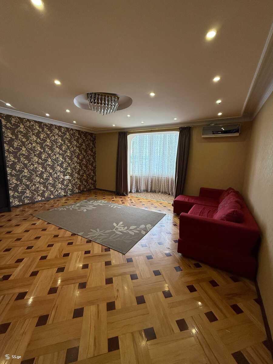 godziashvili I turn 28 - 4 rooms