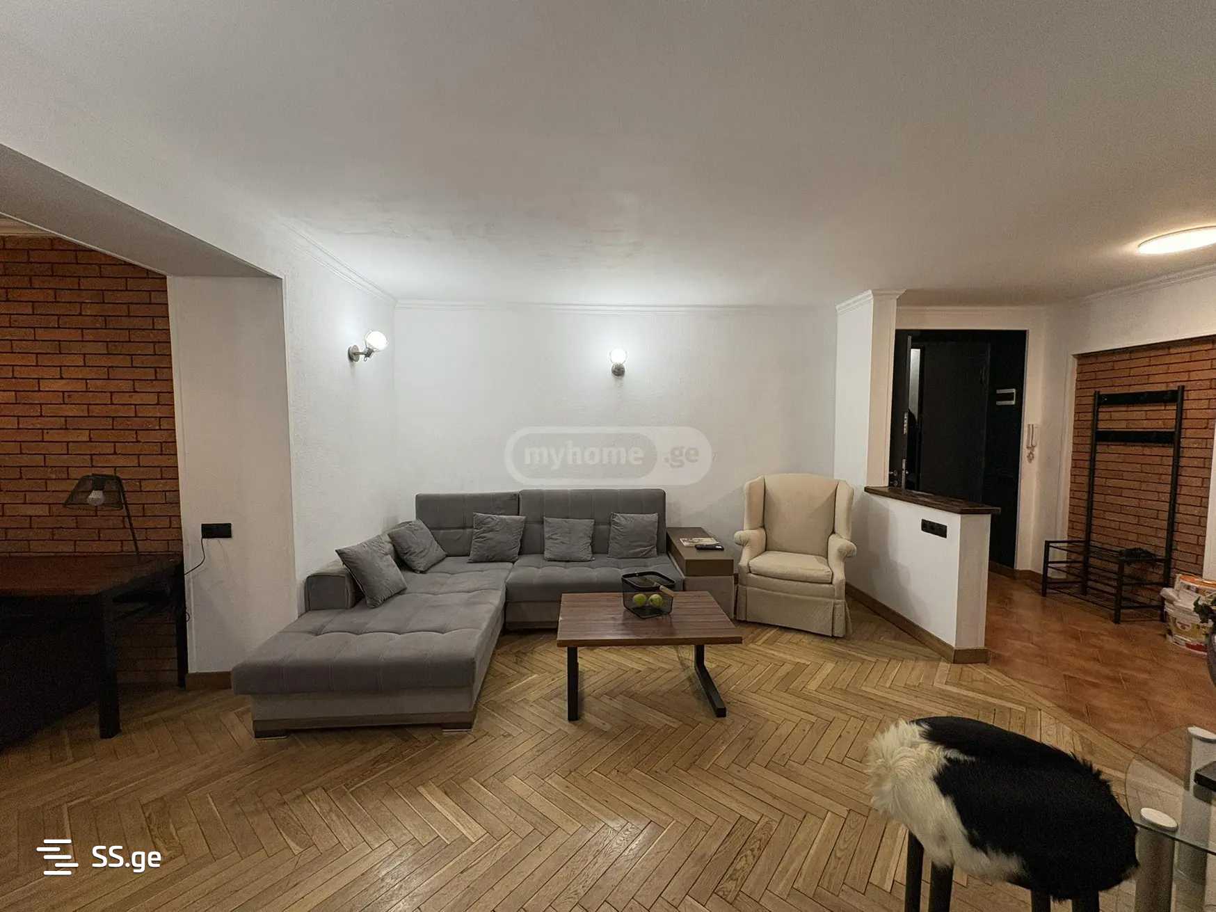 uznadze st. 2 - 2 rooms