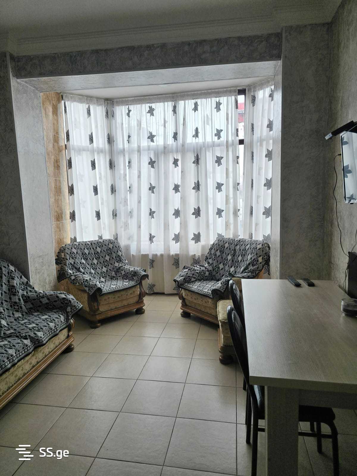 Old Batumi District - 3 rooms