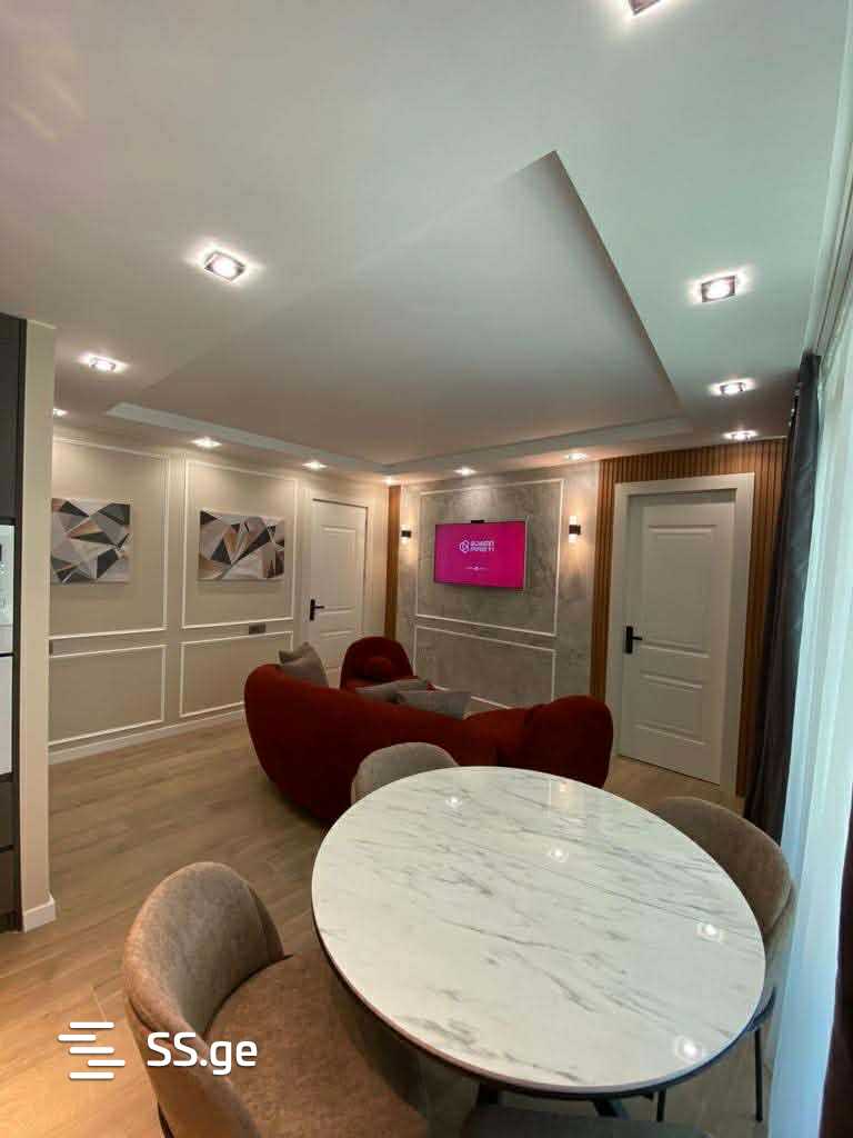 Lech and Maria Kaczynski street 15 - 3 rooms