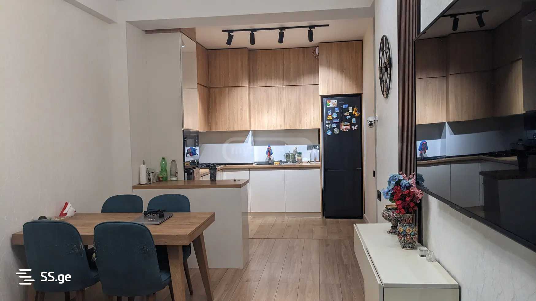 Phirtskhalava st. - 3 rooms