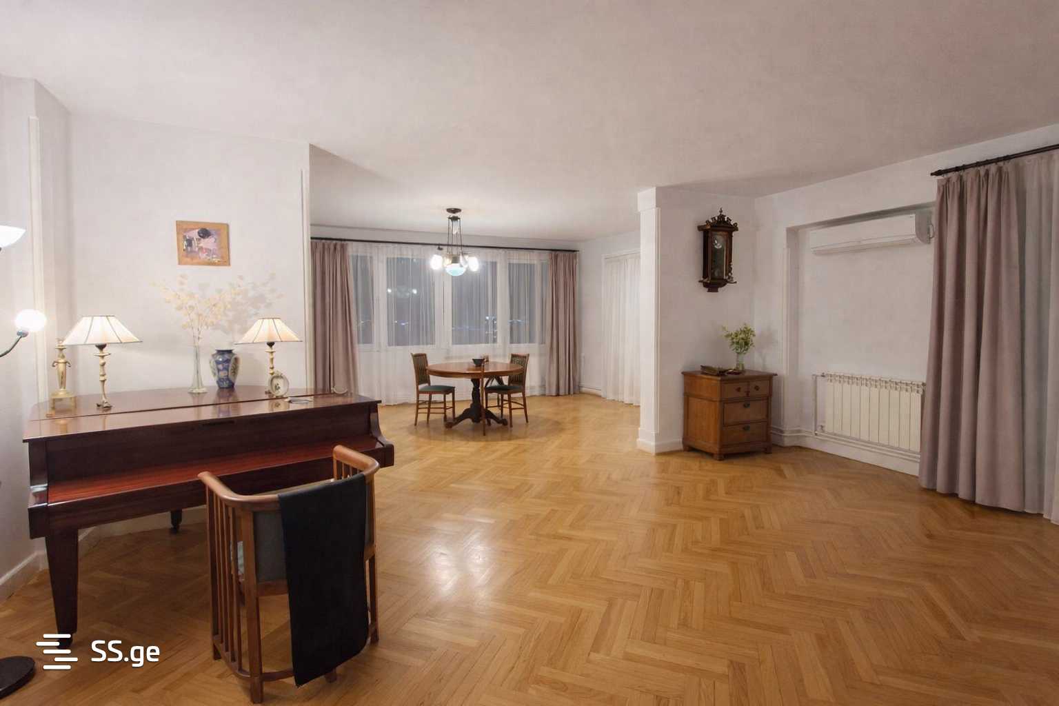 ckneti st. - 3 rooms