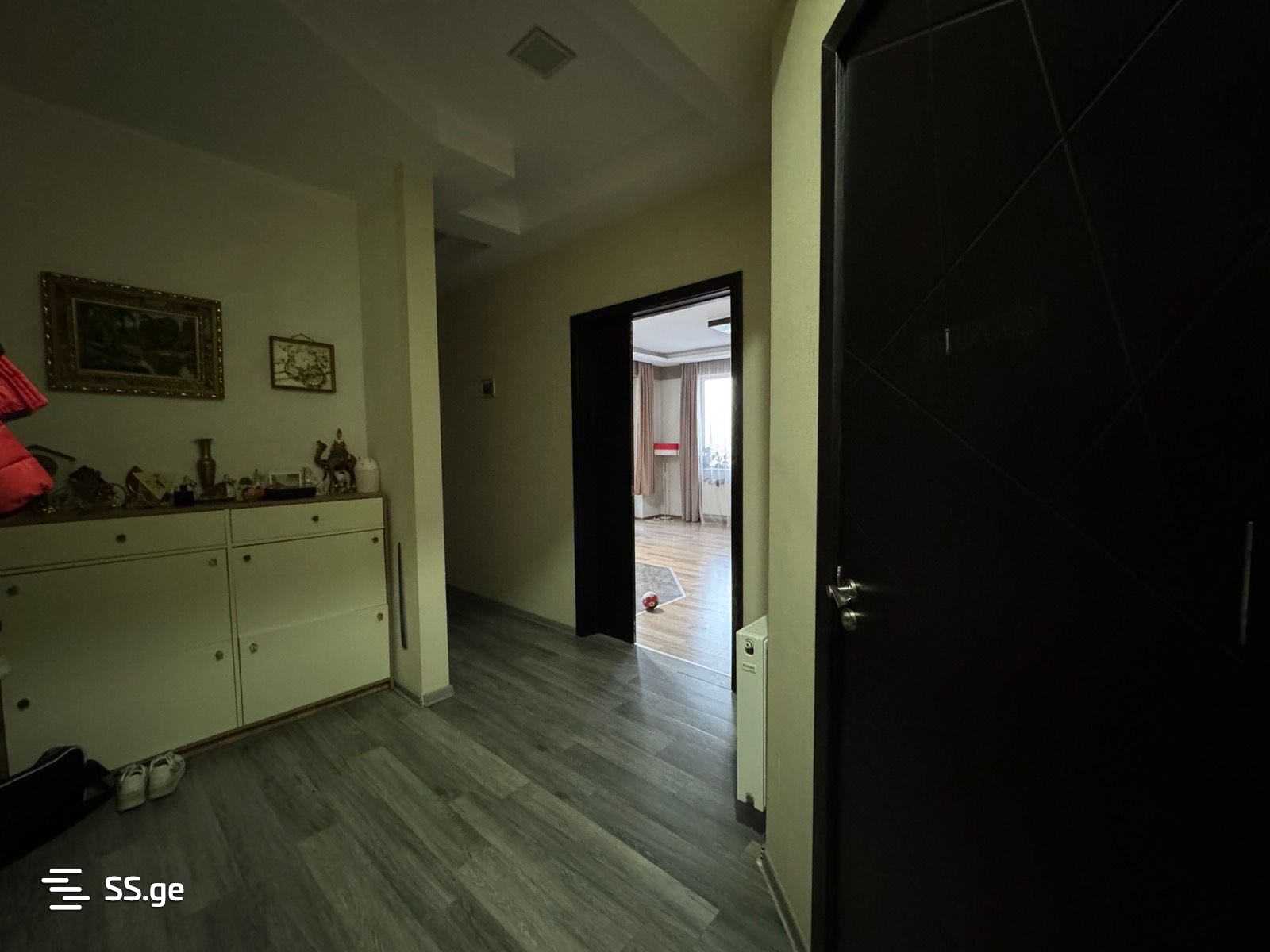 O.Lortkipanidze st. 34 - 3 rooms