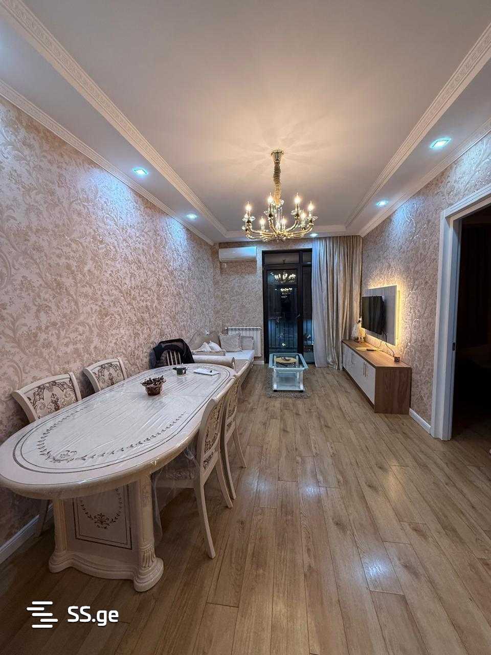 Квартира Ts. Dadiani st. (nadzaladevi)