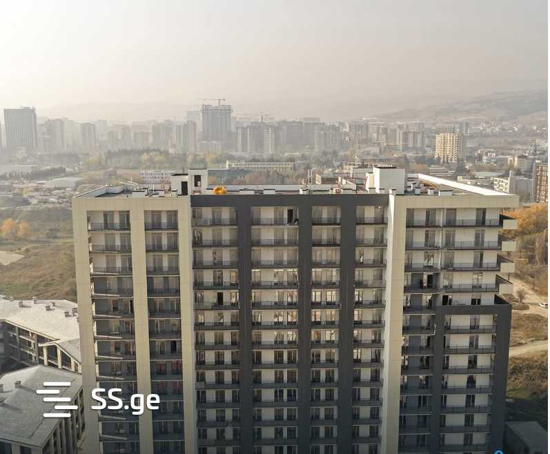 Bob walsh st. - 3 rooms